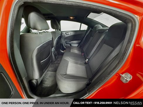 Used 2018 Dodge Charger SXT Plus w/ Blacktop Package image 25