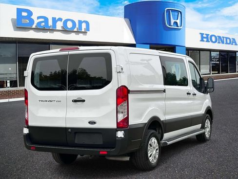 Used 2025 Ford Transit 250 Low Roof w/ Exterior Upgrade Package RWD image 4