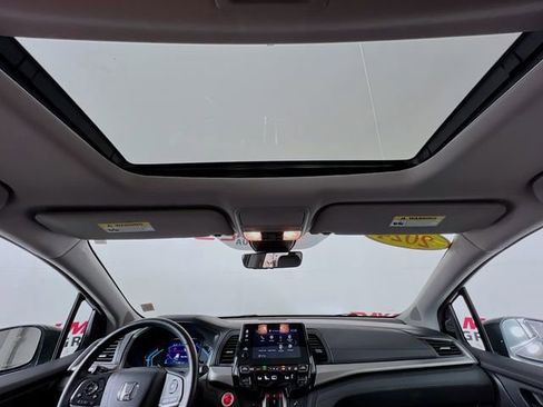Used 2024 Honda Odyssey EX-L image 25