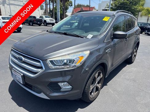 Used 2018 Ford Escape SEL FWD image 8
