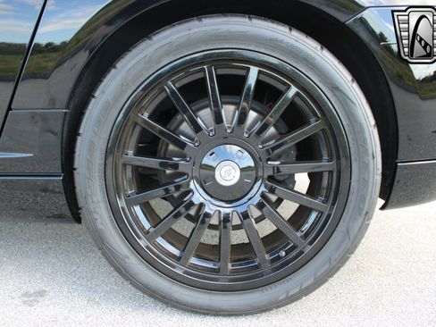 Used 2005 Chrysler Crossfire Convertible image 25