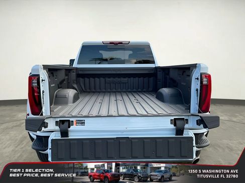New 2026 GMC Sierra 3500 Denali w/ Denali Reserve Package AWD/4WD image 9
