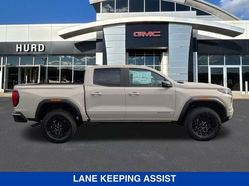 New 2026 GMC Canyon Elevation w/ Convenience Package image 3