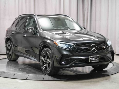 Used 2026 Mercedes-Benz GLC 300 image 5