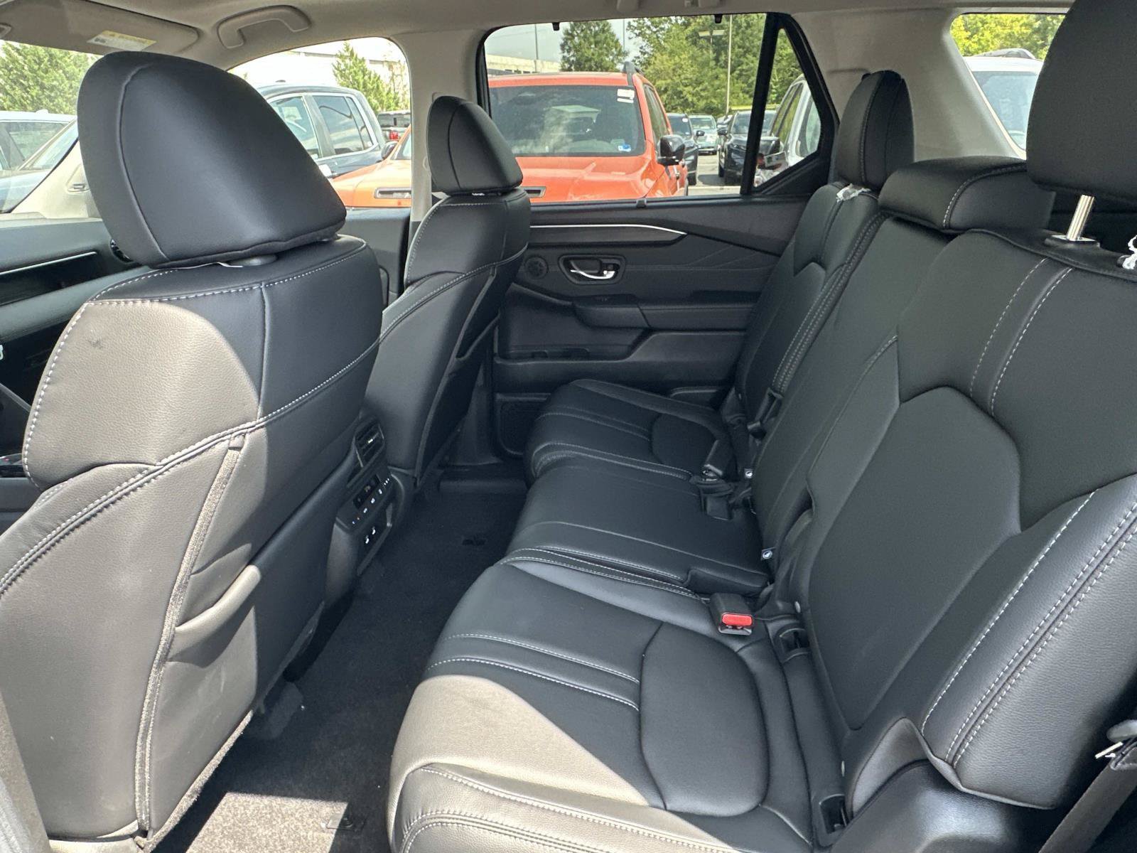 New 2026 Honda Pilot image 8