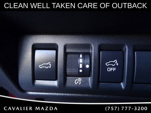 Used 2021 Subaru Outback Premium AWD/4WD image 17