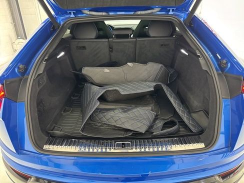 Used 2020 Lamborghini Urus image 57