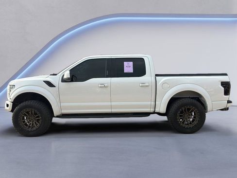 Used 2017 Ford F150 Raptor w/ Equipment Group 802A Luxury AWD/4WD image 8