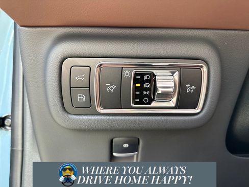 New 2026 Lincoln Nautilus Reserve image 18