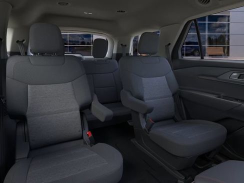 New 2026 Ford Explorer Active RWD image 15