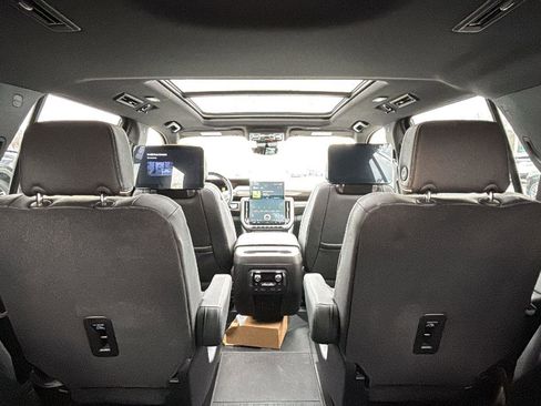 New 2026 GMC Yukon Elevation image 33