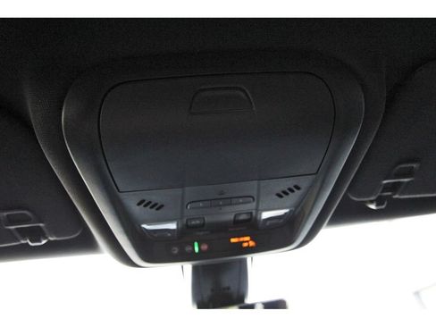 Used 2022 Chevrolet Blazer RS w/ Enhanced Convenience Package FWD image 24