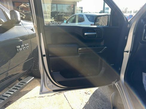 Used 2019 Chevrolet Silverado 1500 RST w/ All-Star Edition image 12