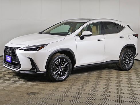 Used 2022 Lexus NX 250 FWD w/ Premium Package image 8