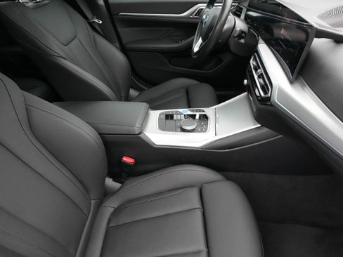 Used 2023 BMW i4 eDrive35 w/ Premium Package RWD image 7