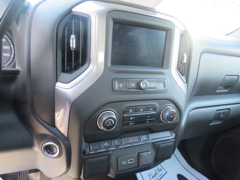Used 2024 Chevrolet Silverado 1500 W/T w/ WT Value Package AWD/4WD image 11