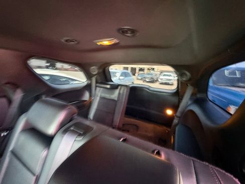 Used 2022 Dodge Durango R/T w/ Blacktop Package AWD/4WD image 13