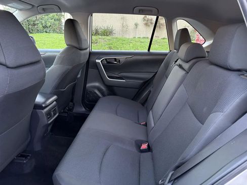 Used 2024 Toyota RAV4 LE image 27