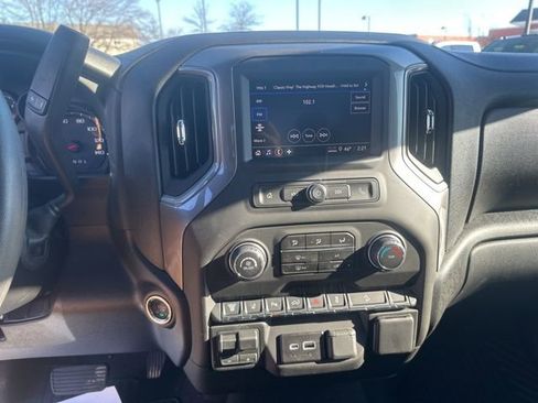 New 2026 Chevrolet Silverado 2500 Custom w/ Custom Value Package AWD/4WD image 22