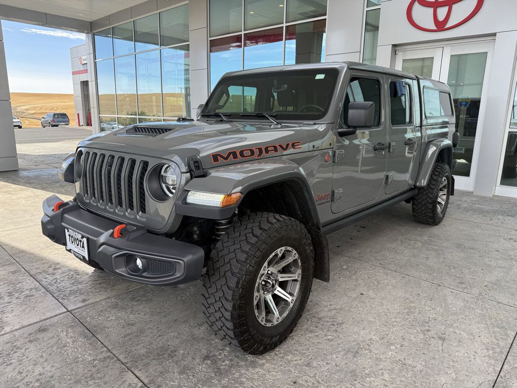 Used 2020 Jeep Gladiator Mojave AWD/4WD image 5