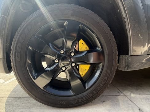 Used 2016 Jeep Grand Cherokee High Altitude AWD/4WD image 20
