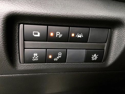 New 2025 Nissan Kicks Play S image 54