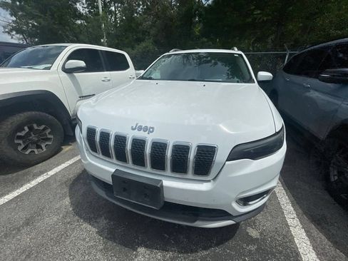 Used 2019 Jeep Cherokee Limited AWD/4WD image 3