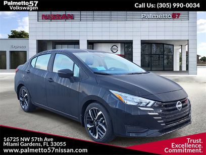 New 2025 Nissan Versa SR w/ Trunk Package