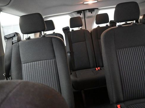 Used 2016 Ford Transit 350 XL image 29