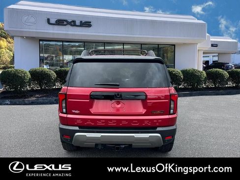 Used 2026 Honda Passport TrailSport Elite image 4