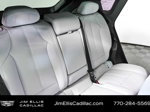 Used 2025 Cadillac Optiq Luxury 1 AWD/4WD image 22