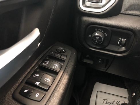 Used 2023 RAM 1500 Big Horn AWD/4WD image 13