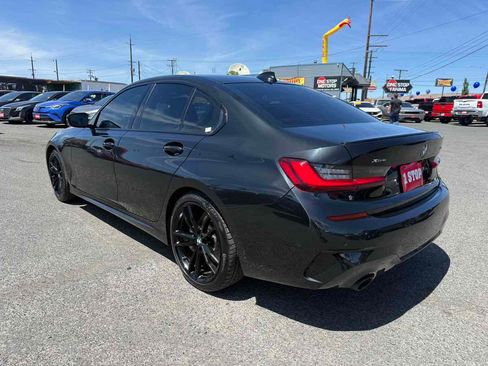 Used 2022 BMW 330i xDrive Sedan w/ M Sport Package AWD/4WD image 5