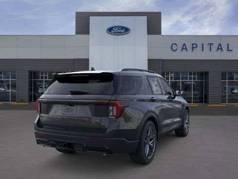 New 2026 Ford Explorer ST-Line w/ ST-Line Street Pack RWD image 8