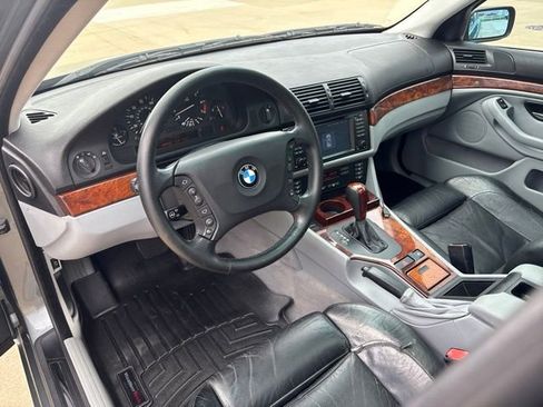 Used 2003 BMW 525i Sedan RWD image 10