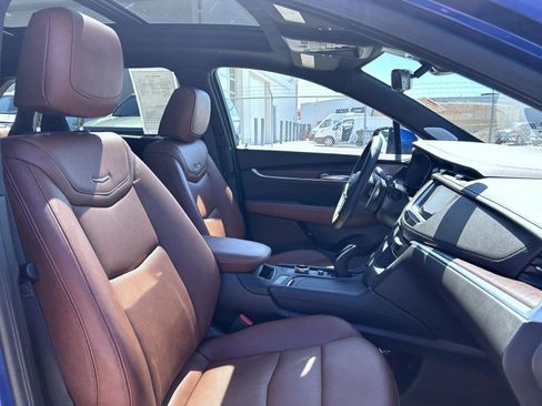 New 2026 Cadillac Escalade Platinum Luxury AWD/4WD image 18