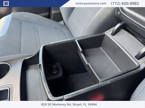 Used 2019 Kia Sorento FWD image 35