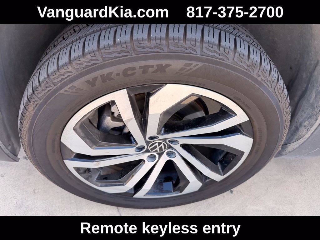 Used 2022 Volkswagen Atlas SEL AWD/4WD image 8
