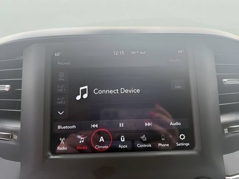 Used 2019 RAM 1500 Big Horn AWD/4WD image 18
