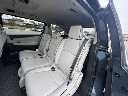 New 2026 Honda Odyssey Touring image 29