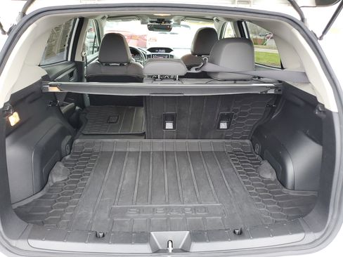 Used 2021 Subaru Crosstrek 2.5i Sport w/ Moonroof Package image 6