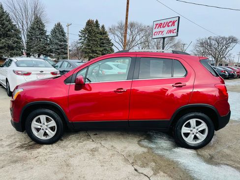 Used 2015 Chevrolet Trax LT w/ LT Plus Package AWD/4WD image 6