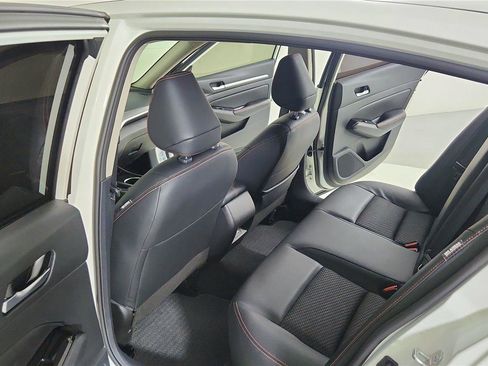 Certified 2024 Nissan Altima 2.5 SR image 22