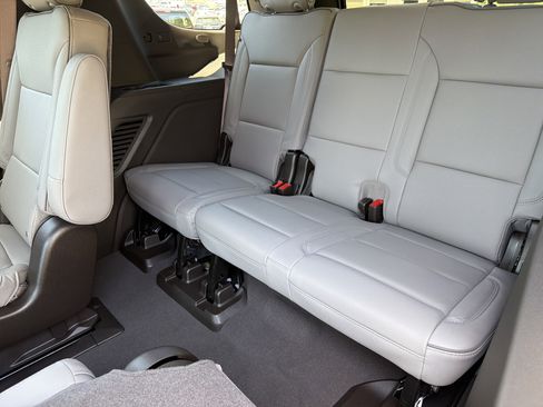 New 2026 GMC Yukon Elevation w/ Elevation Premium Package image 24