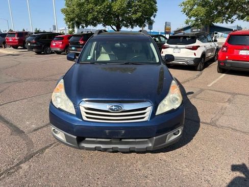 Used 2011 Subaru Outback 2.5i Premium AWD/4WD image 8