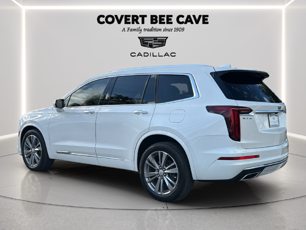 Used 2024 Cadillac XT6 Premium Luxury FWD image 5