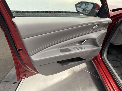 Certified 2023 Hyundai Elantra SEL w/ Convenience Package FWD image 13