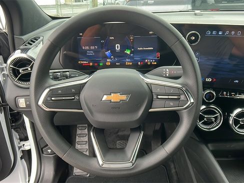 New 2026 Chevrolet Blazer EV LT image 19