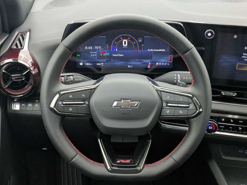 New 2026 Chevrolet Equinox RS w/ Convenience Package III AWD/4WD image 24