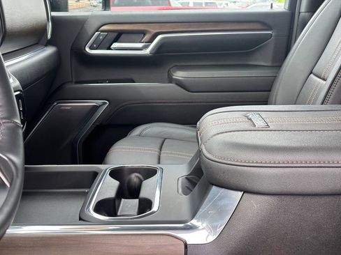 Certified 2025 Chevrolet Silverado 2500 High Country w/ Technology Package image 11